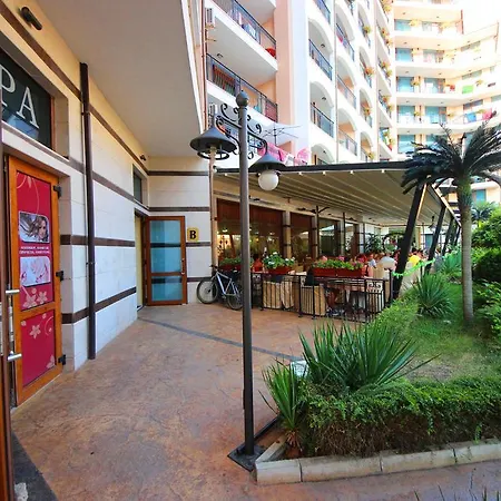 Apartamento Menada In Karolina