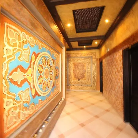 Menada In Karolina *