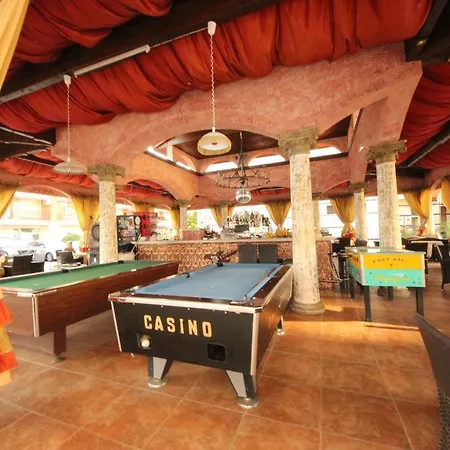 Menada In Karolina Sunny Beach