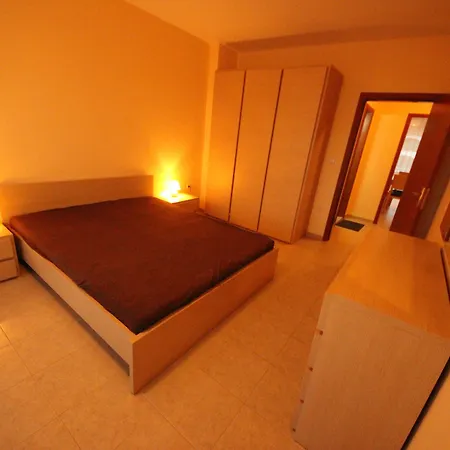 Menada In Karolina Apartment *