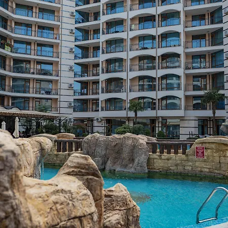 Menada In Karolina Apartamento *