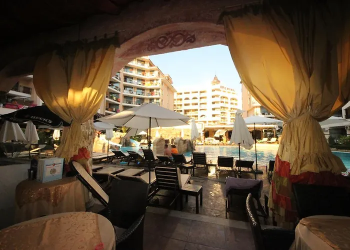 Menada In Karolina Apartment