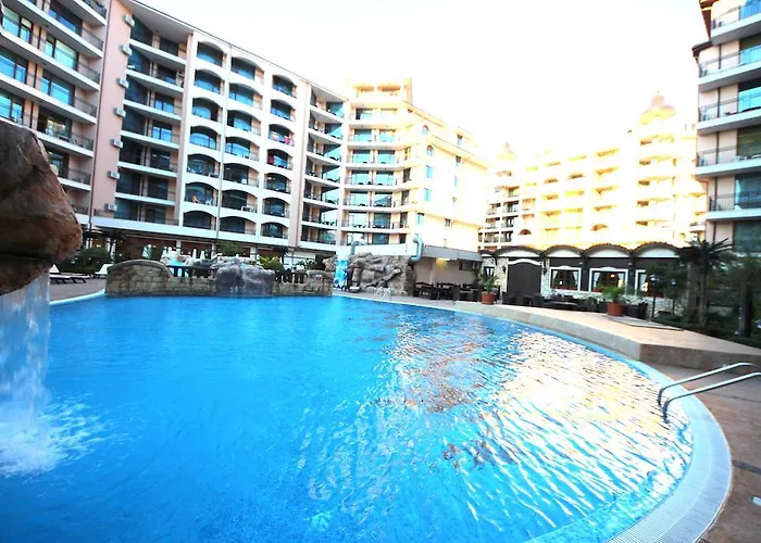 Menada In Karolina Sunny Beach