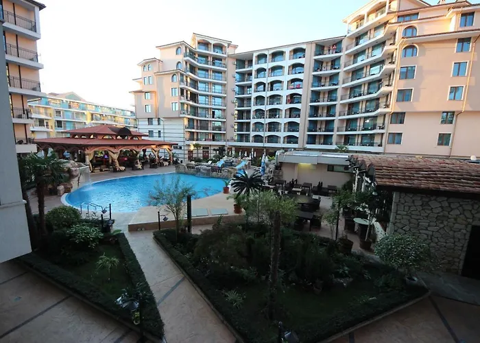 Menada In Karolina Apartment