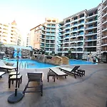 Apartment Menada In Karolina