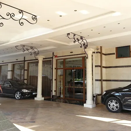 Menada In Karolina Солнечный берег