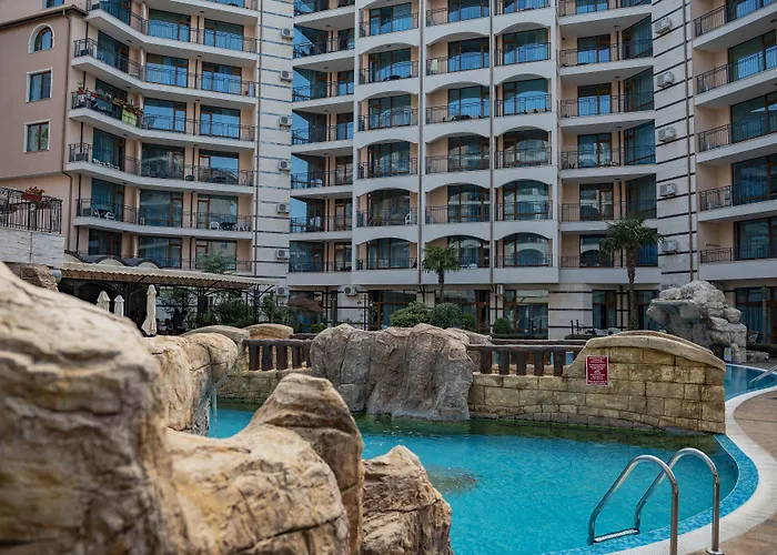 Menada In Karolina Apartamento *